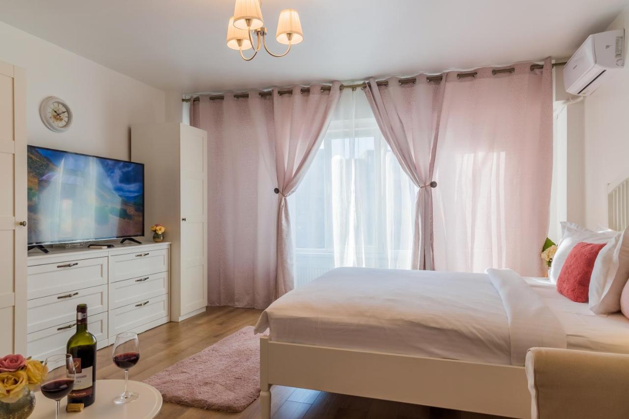 Studio T By Mrg Apartments Bucharest Exterior photo